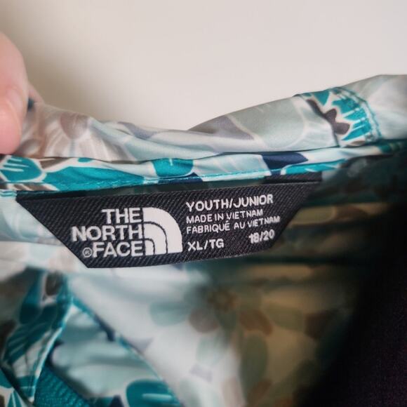 THE NORTH FACE Novelty Flurry Jacket, Size Youth XL - Picture 9 of 12